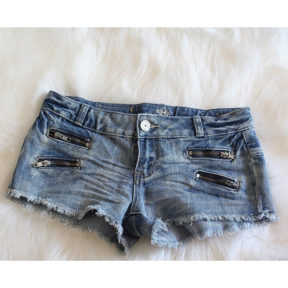 Almost Famous Jean Shorts Size 7
